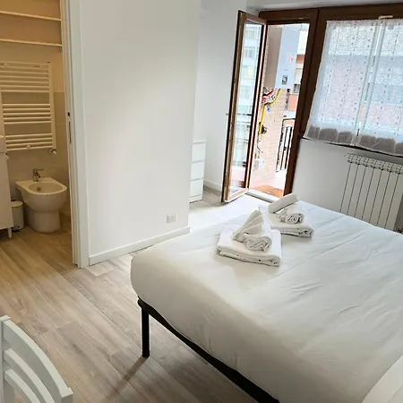 Cerreto Housing Πανσιόν