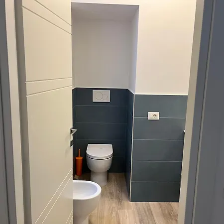Cerreto Housing בית הארחה