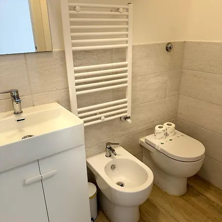 Cerreto Housing Gasthuis Rome