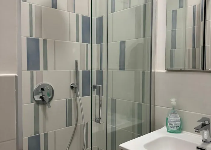 Konukevi Cerreto Housing Roma